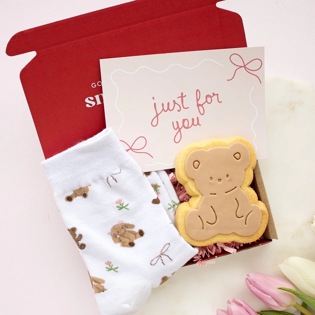 Mini Bear Hugs | Ready to Go Letterbox TreatBox