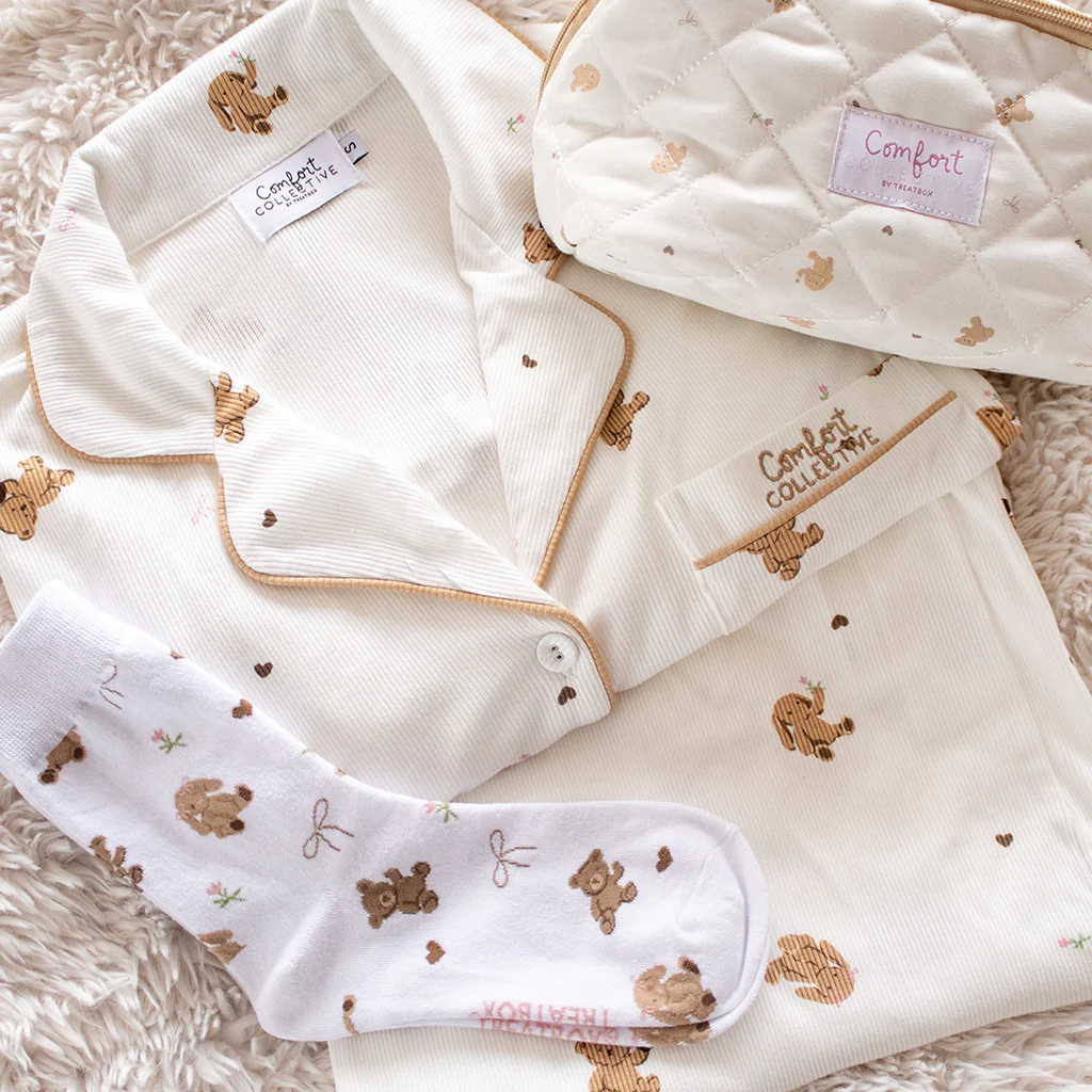 PRE-ORDER The Bears & Bunnies Pyjama, Socks & Bag Set | Luxury Ready To Go TreatBox